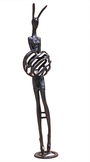 sculpture Crazy Season by Igor Grechanyk